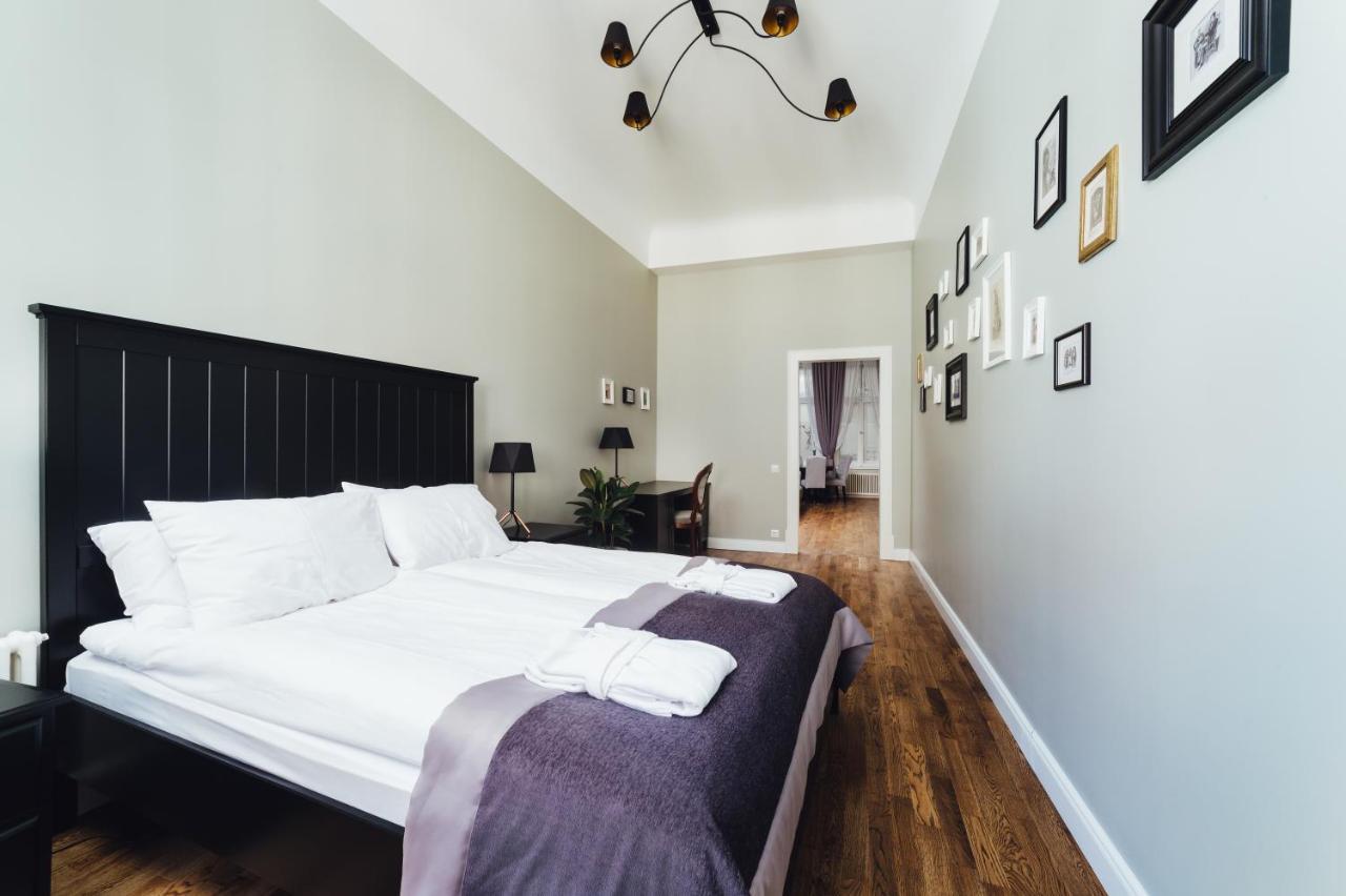 Sherlock Apartments 里加 外观 照片